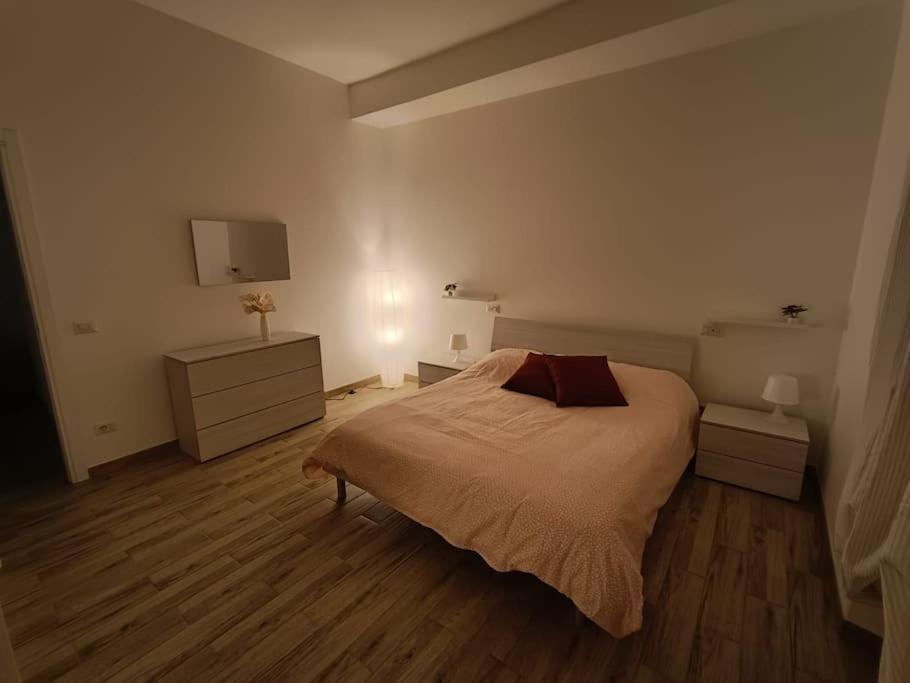Casa No-vi * Rom